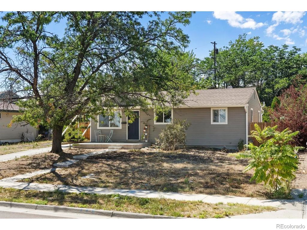 8441 Devonshire Boulevard, Denver