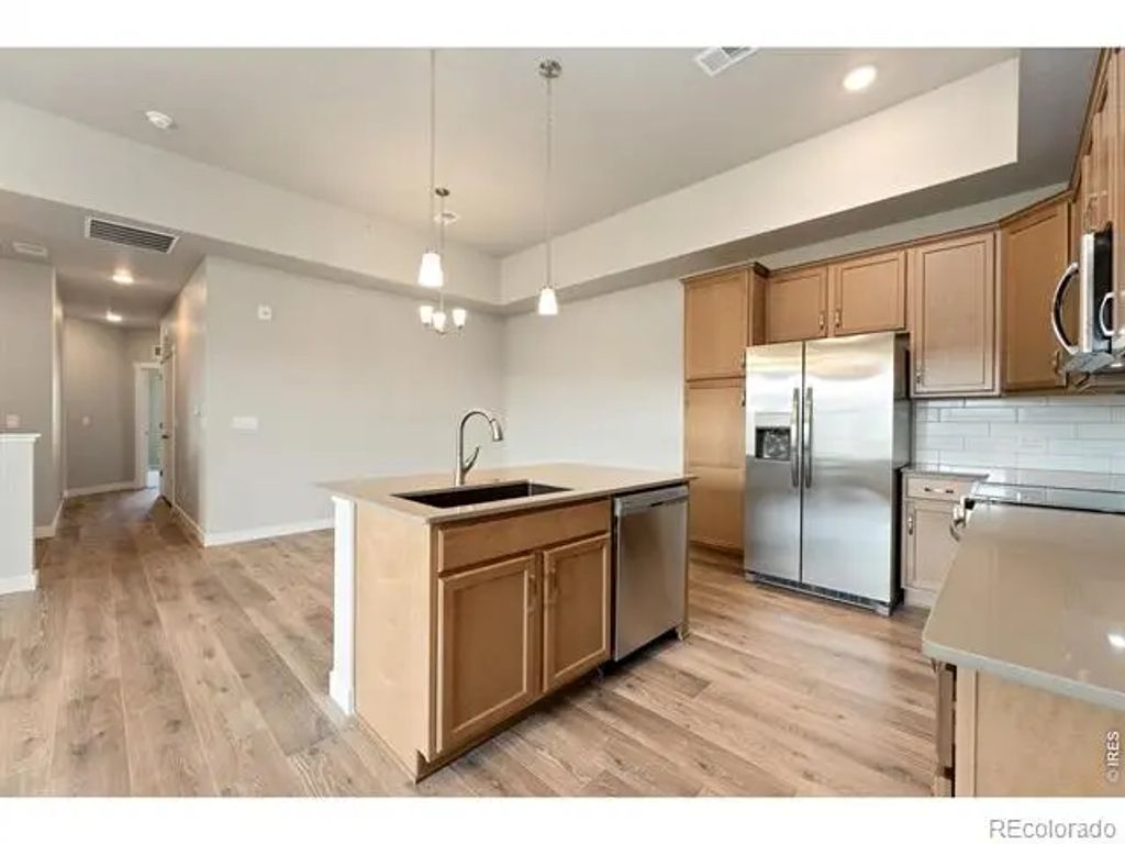 4160 South Park Drive 201, Loveland