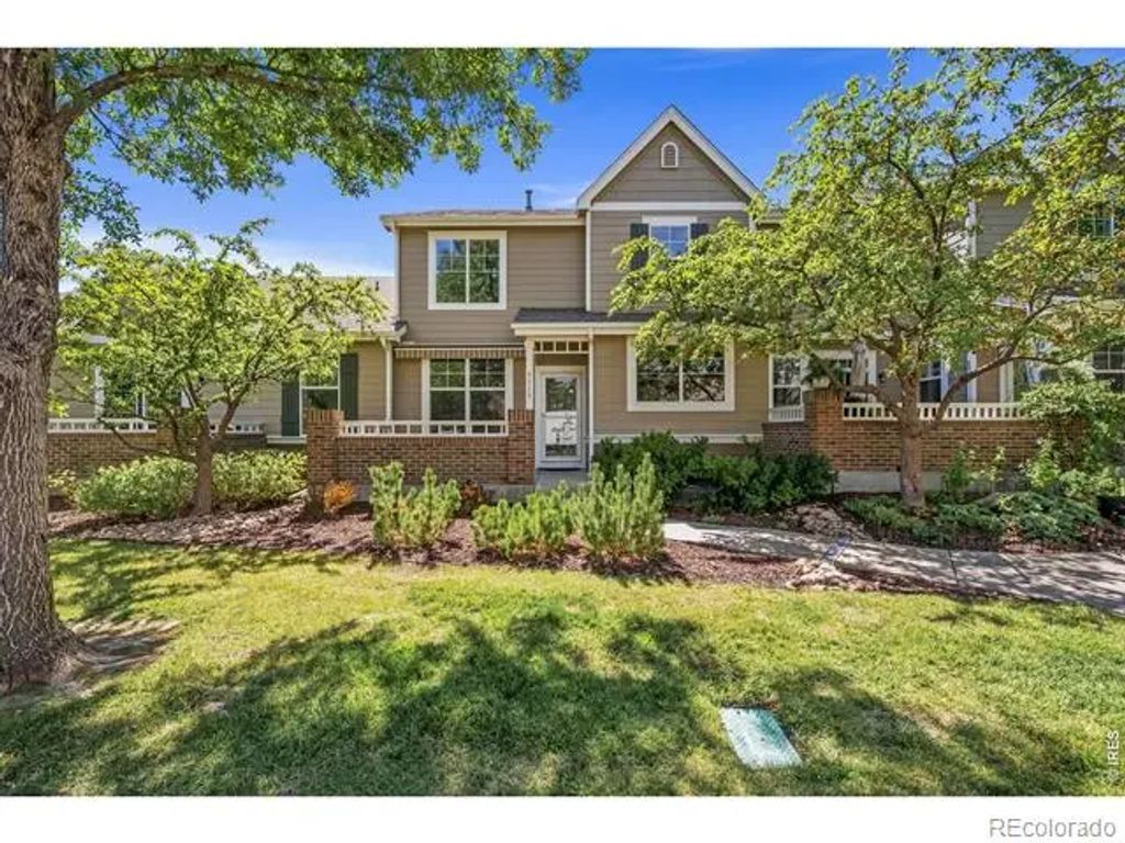 3115 New Castle Drive, Loveland