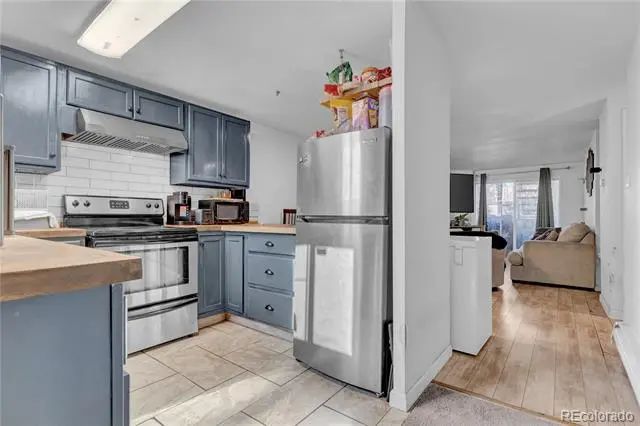 2190 S Holly Street 116, Denver