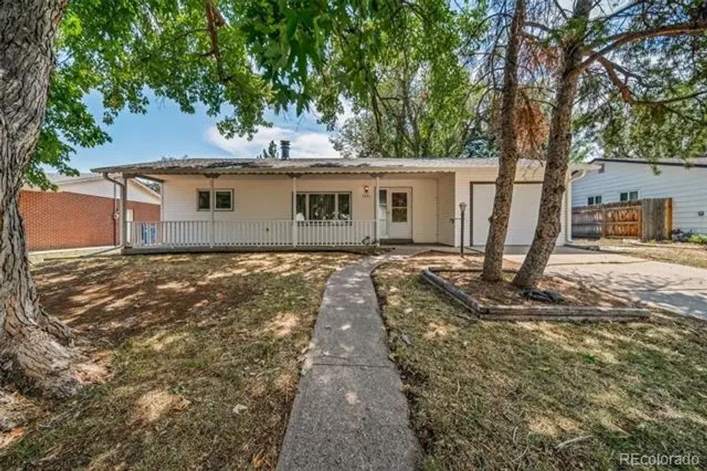 2421 Tamarac Drive, Fort Collins