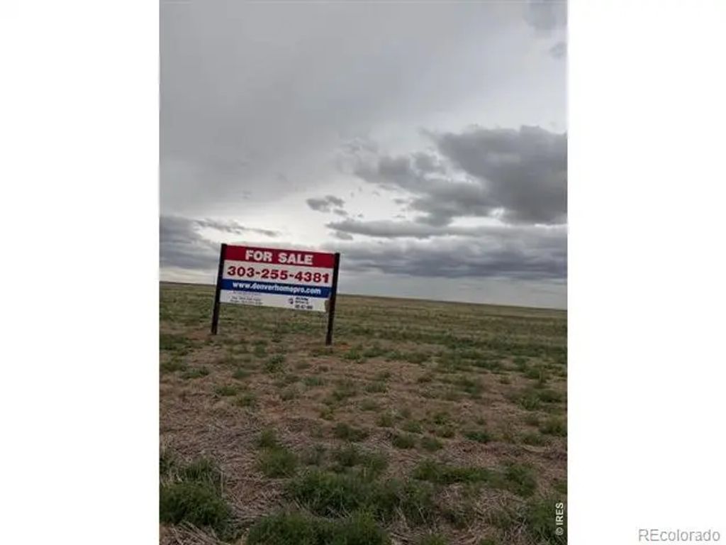 Wcr 81 And Co Rd 8, Roggen