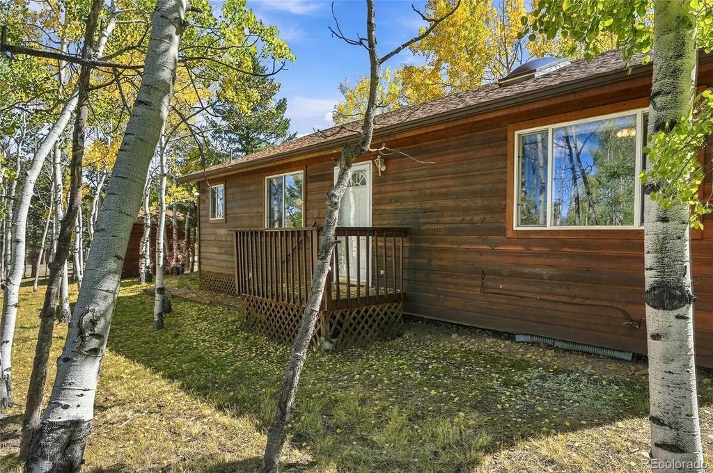533 Burland Drive, Bailey