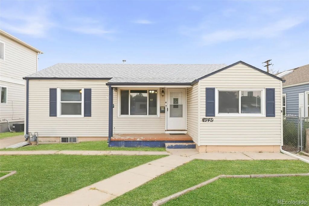 1945 Oakland Street, Aurora