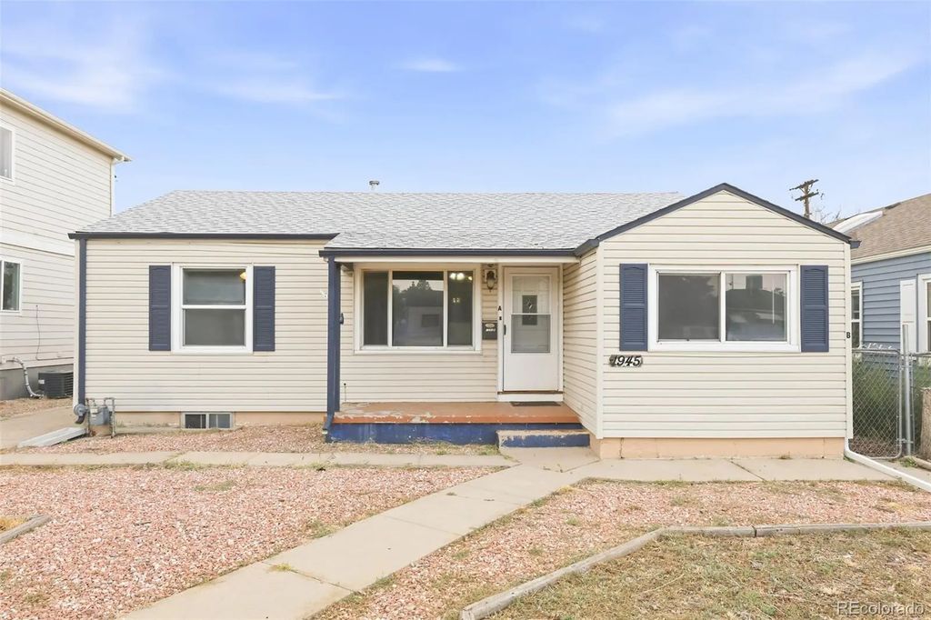 1945 Oakland Street, Aurora