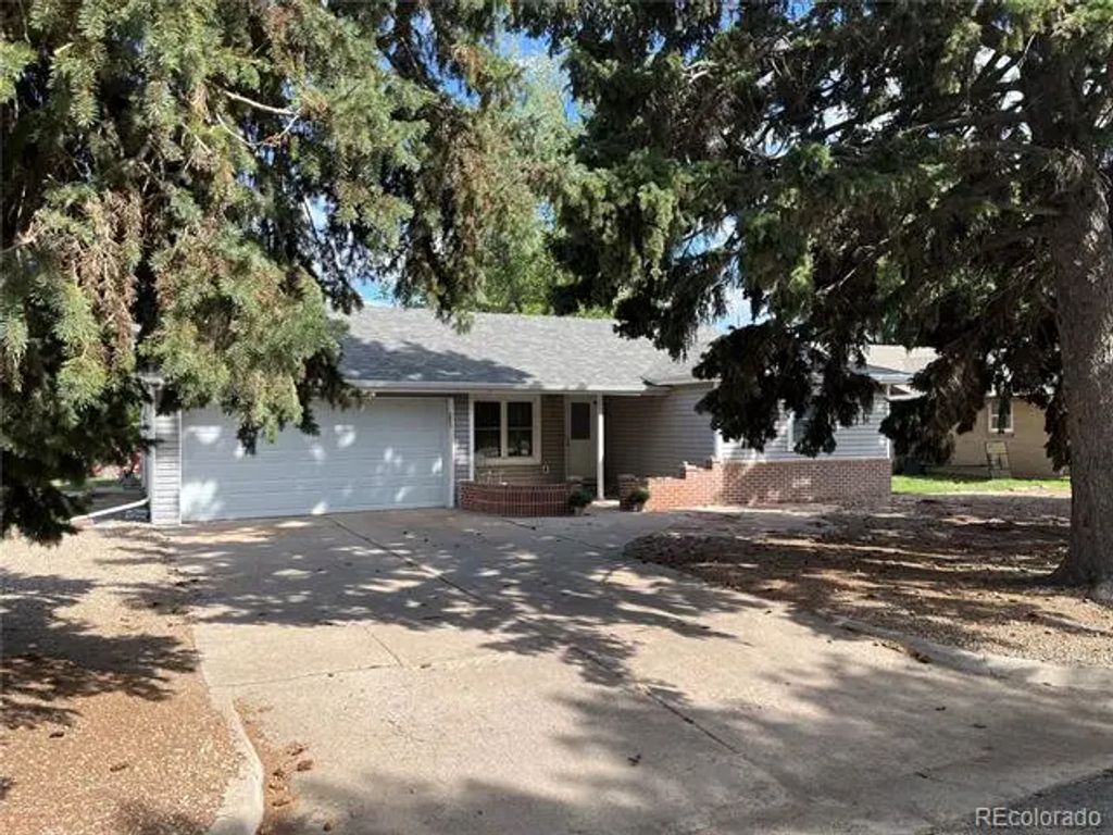 130 16th Street, Burlington