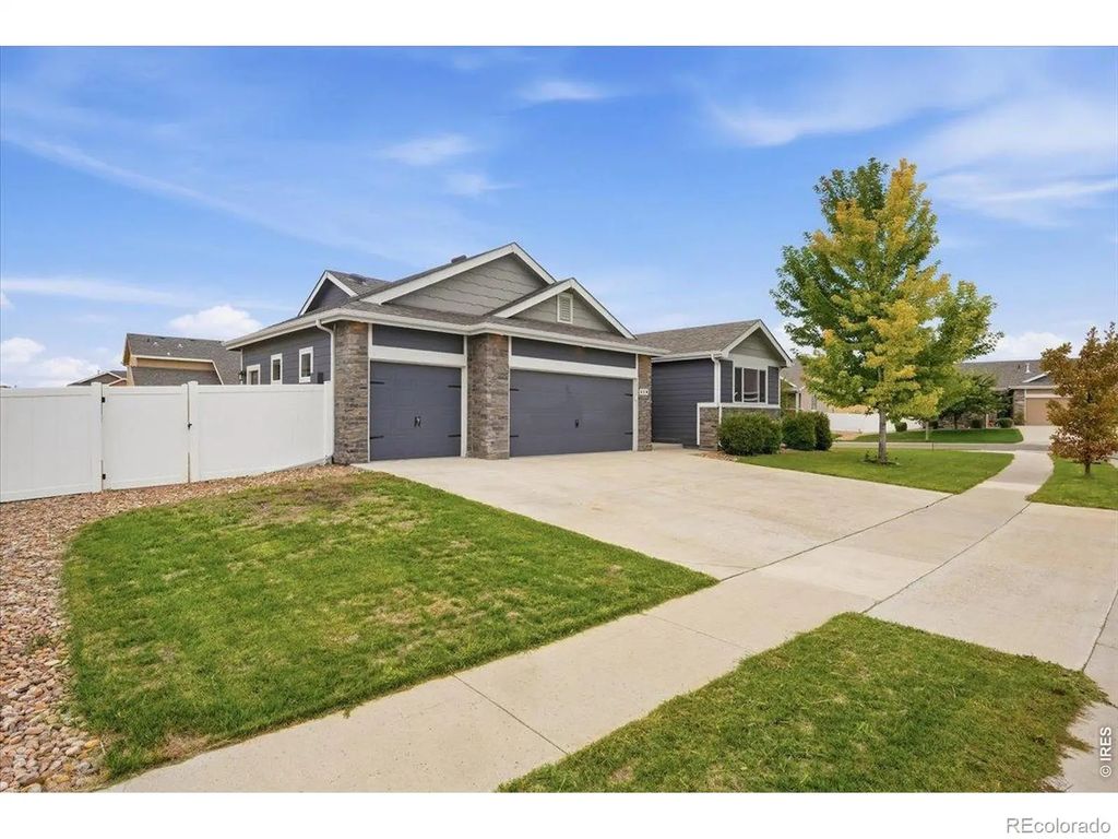 639 Gore Range Drive, Severance
