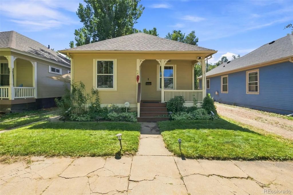 421 E Caramillo Street, Colorado Springs