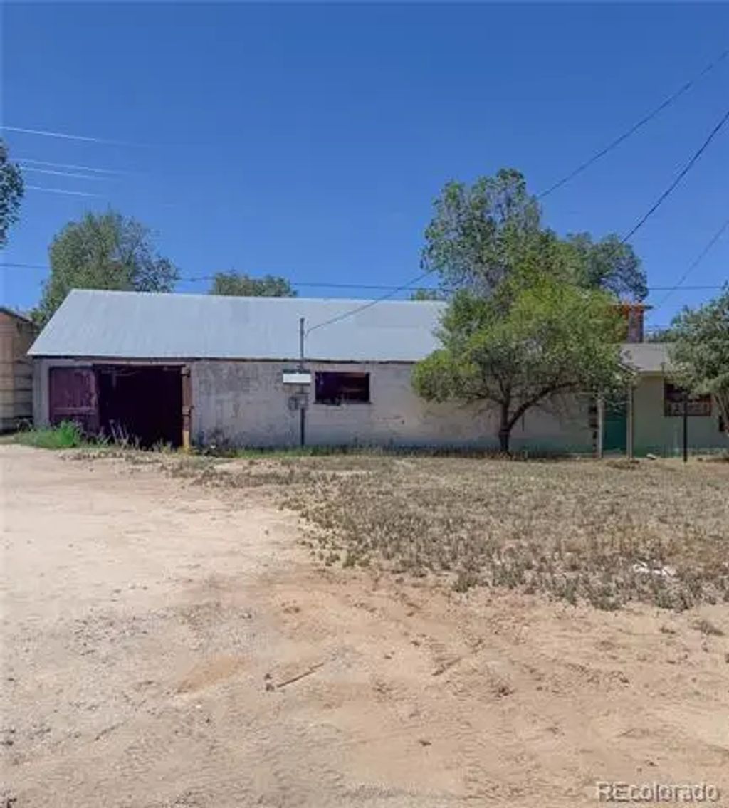 719 W 2nd Street, Salida