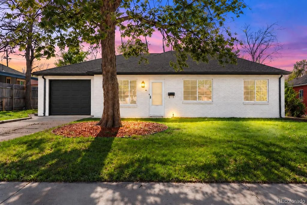 1269 Revere Street, Aurora