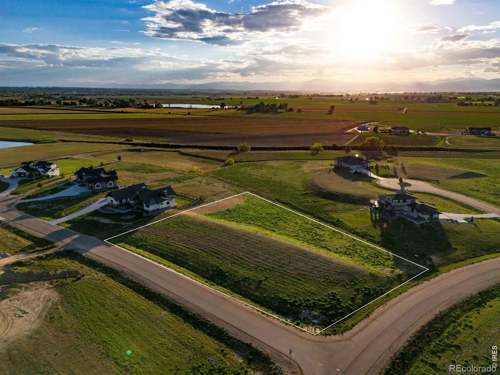 16889 Cattlemans Way, Greeley