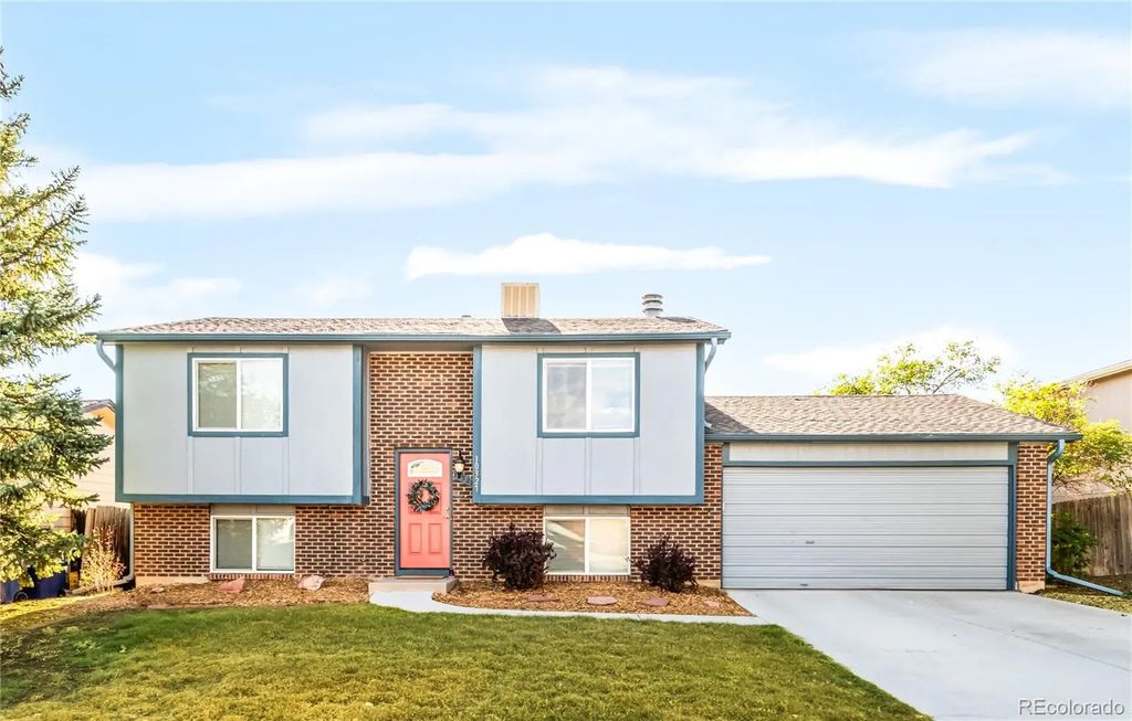 10327 Owens Circle, Broomfield