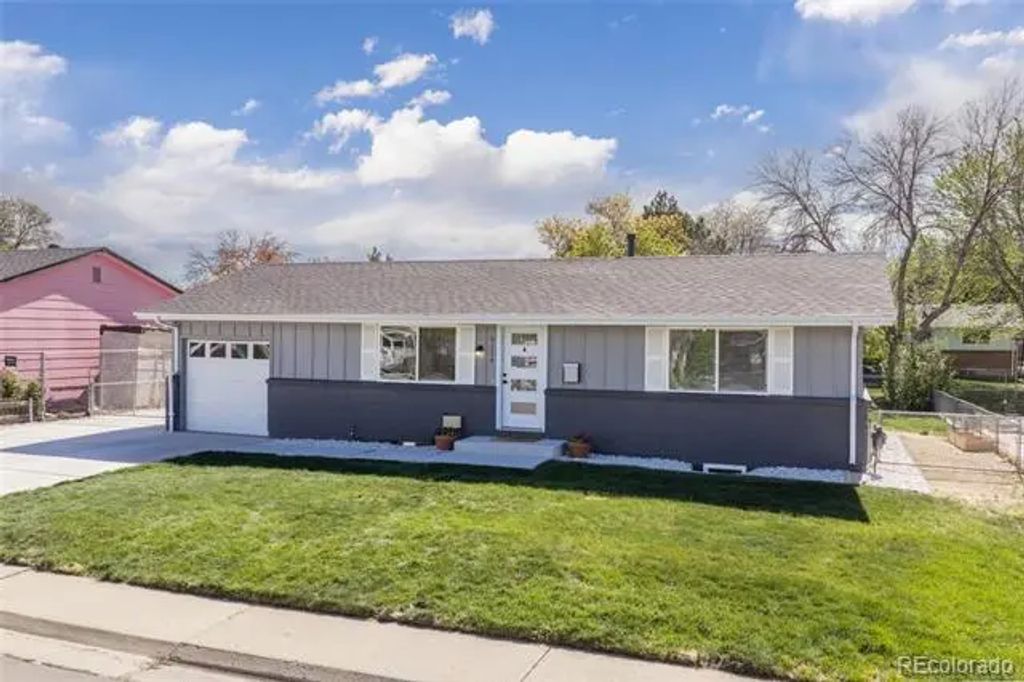 9114 Lander Street, Westminster