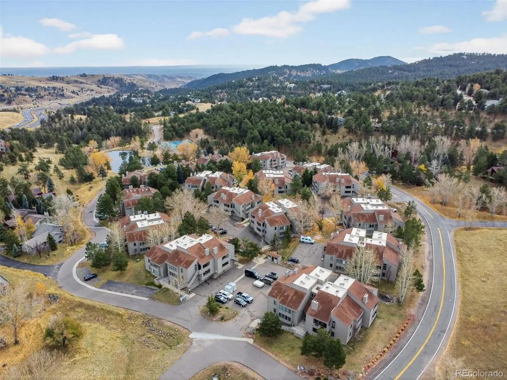 23660 Pondview Place E, Golden
