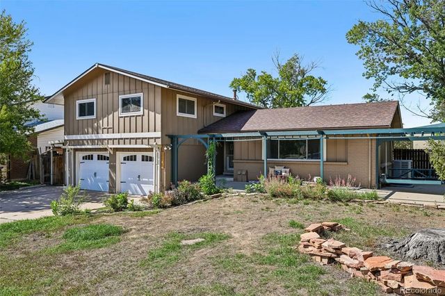 8705 E Radcliff Avenue, Denver