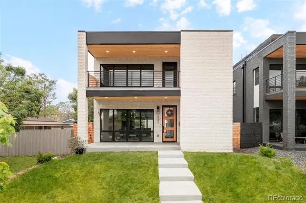 3985 Mariposa Street, Denver
