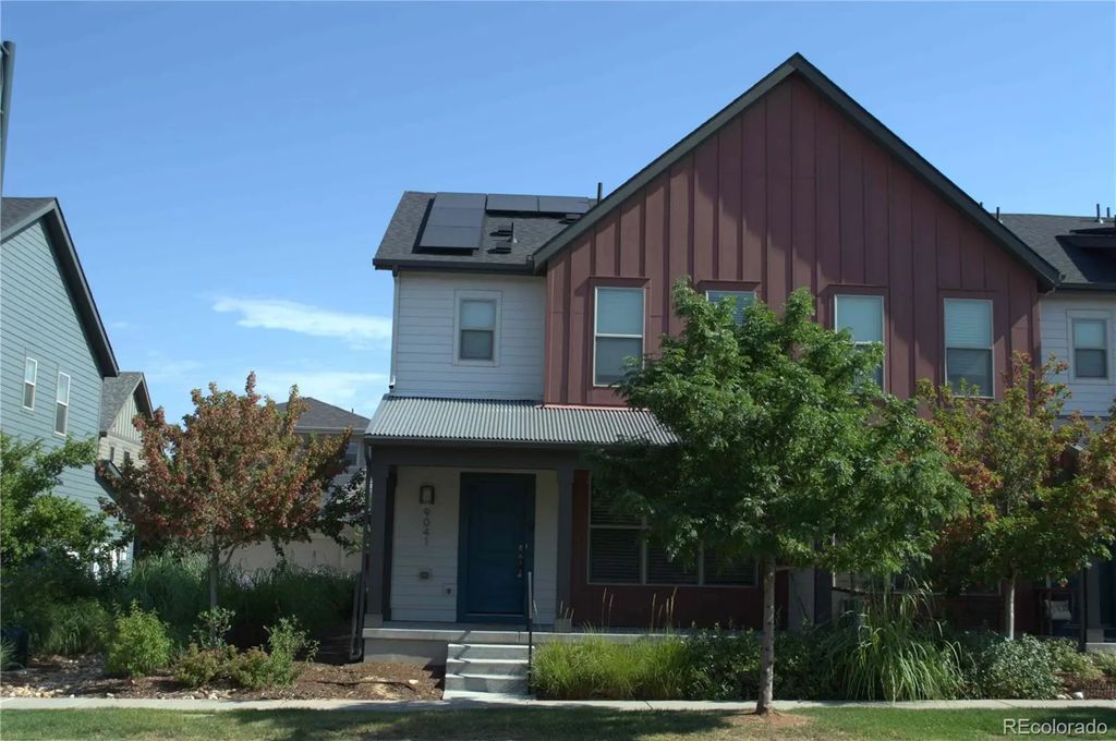 9041 E 58th Avenue, Denver
