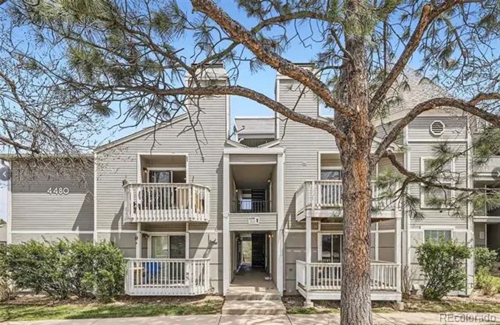 4480 S Pitkin Street 127, Aurora