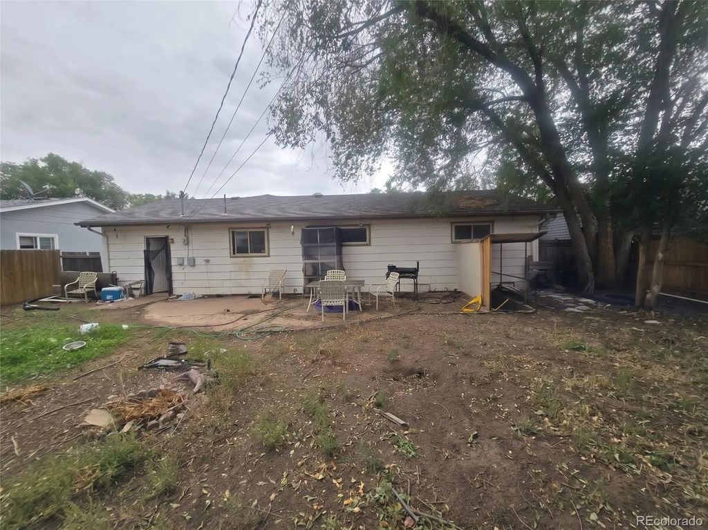88 Doris Drive, Colorado Springs