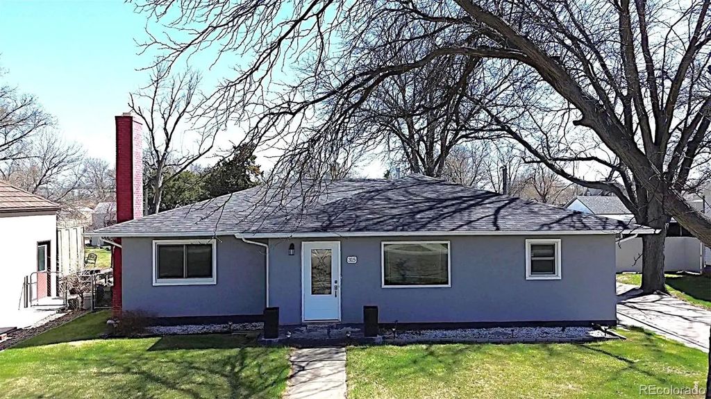 315 W 5th Street, Julesburg