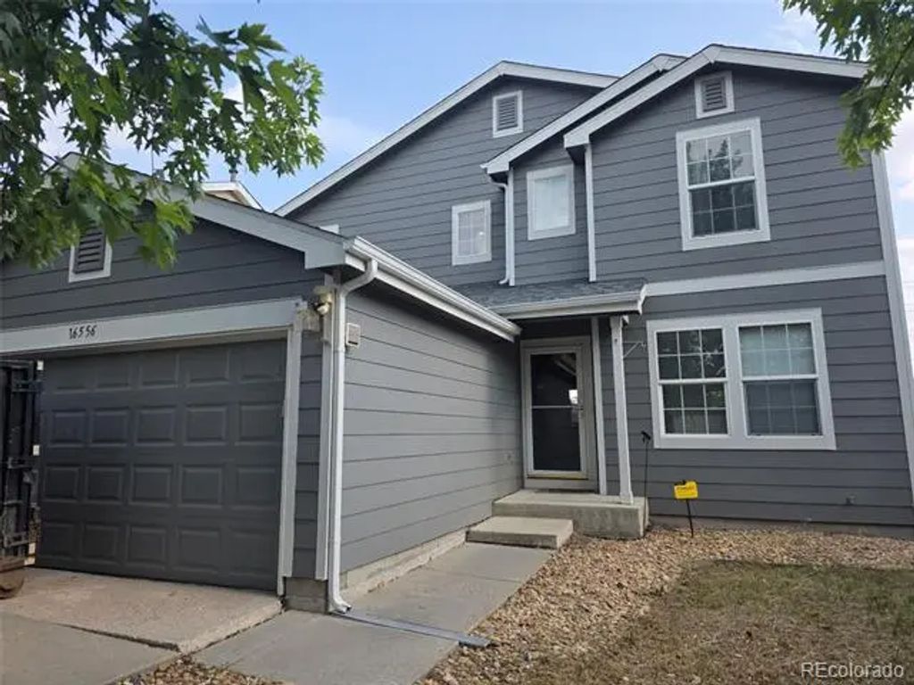 16556 E Phillips Lane, Englewood
