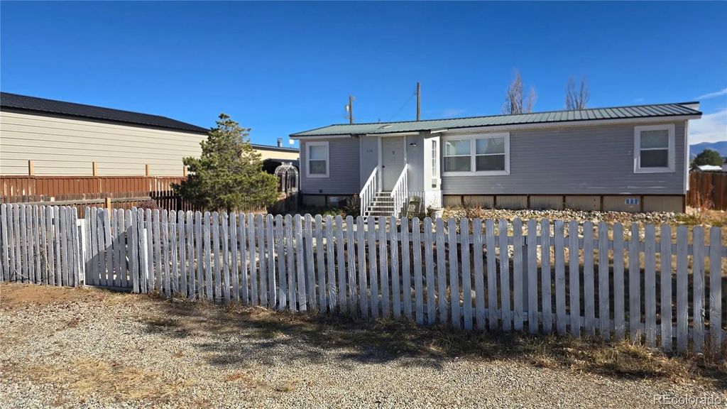 616 Narcisso Avenue, Fort Garland