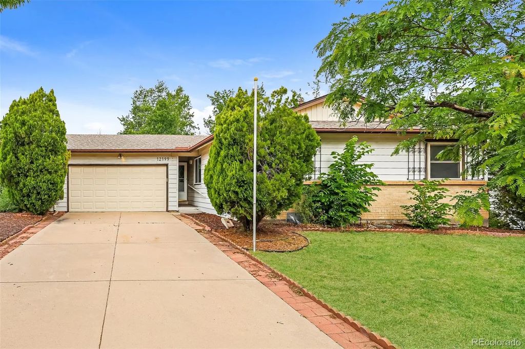 12199 E Oregon Drive, Aurora