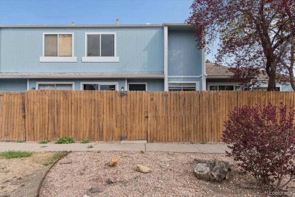 7995 Chase Circle 22, Arvada