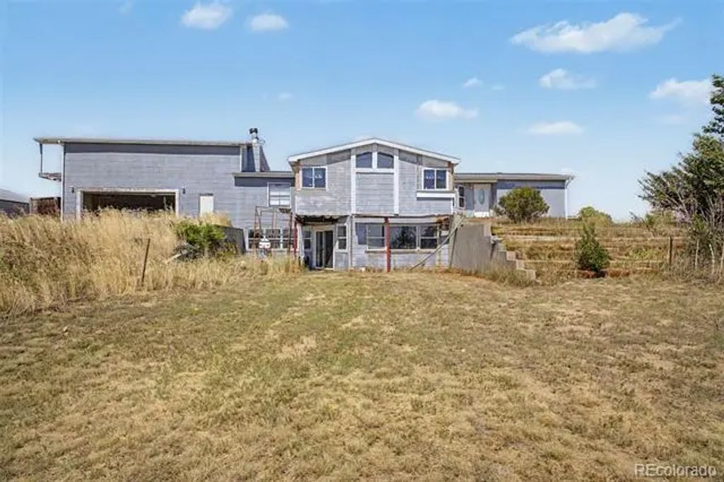 48180 County Road 38, Bennett