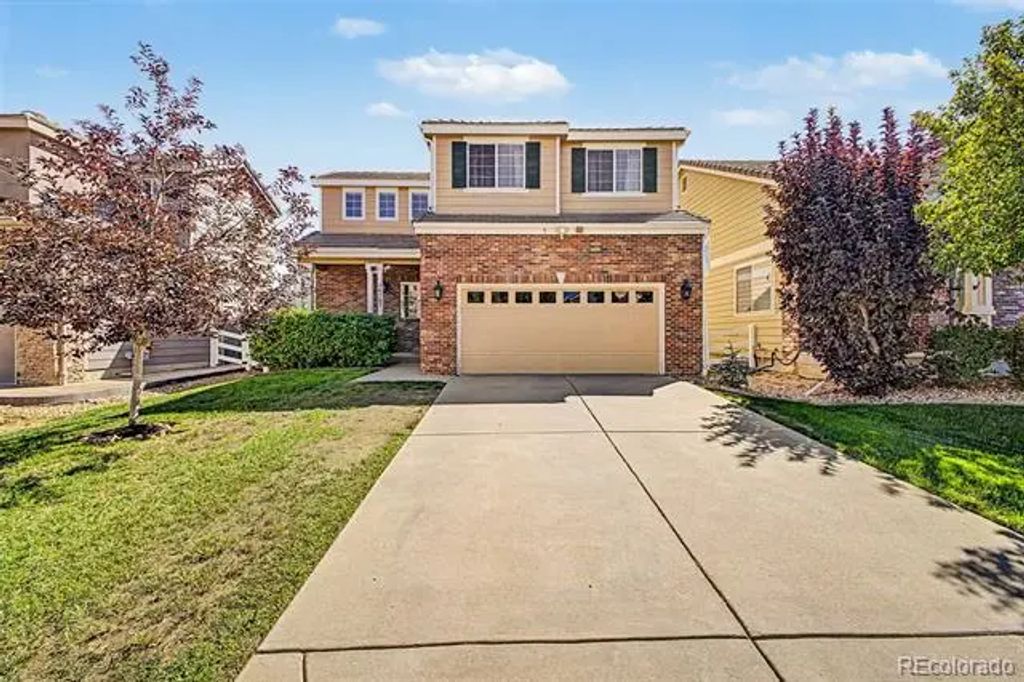 24782 E Wyoming Circle, Aurora