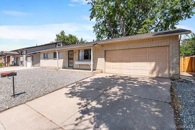 5530 Crystal Way, Denver