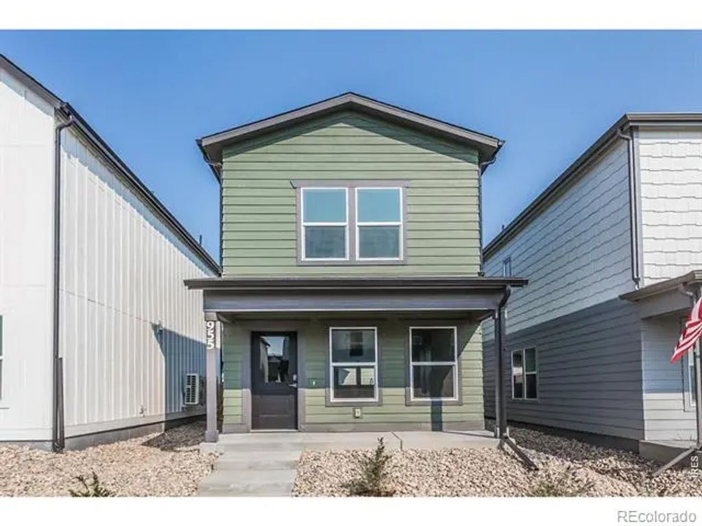 955 Trumpet Lane, Windsor