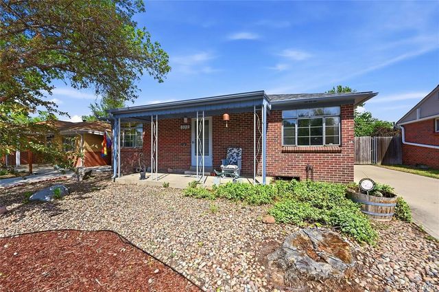 332 S Leyden Street, Denver