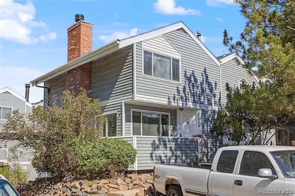 11680 E Cedar Avenue, Aurora