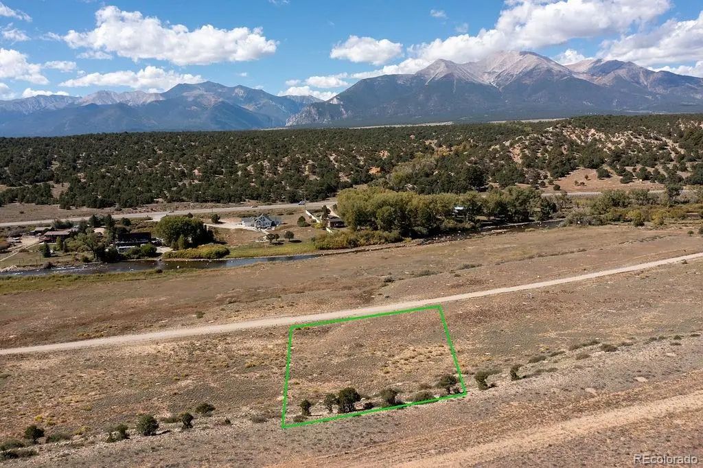 24276 River Rock Lane, Buena Vista