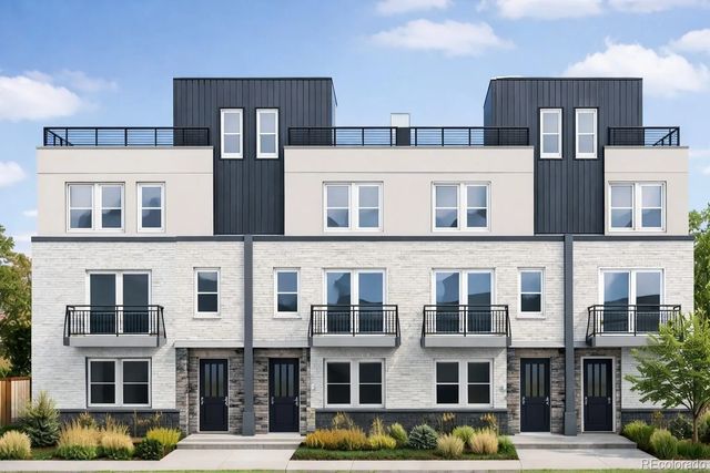 2832 W 44th Avenue 201, Denver