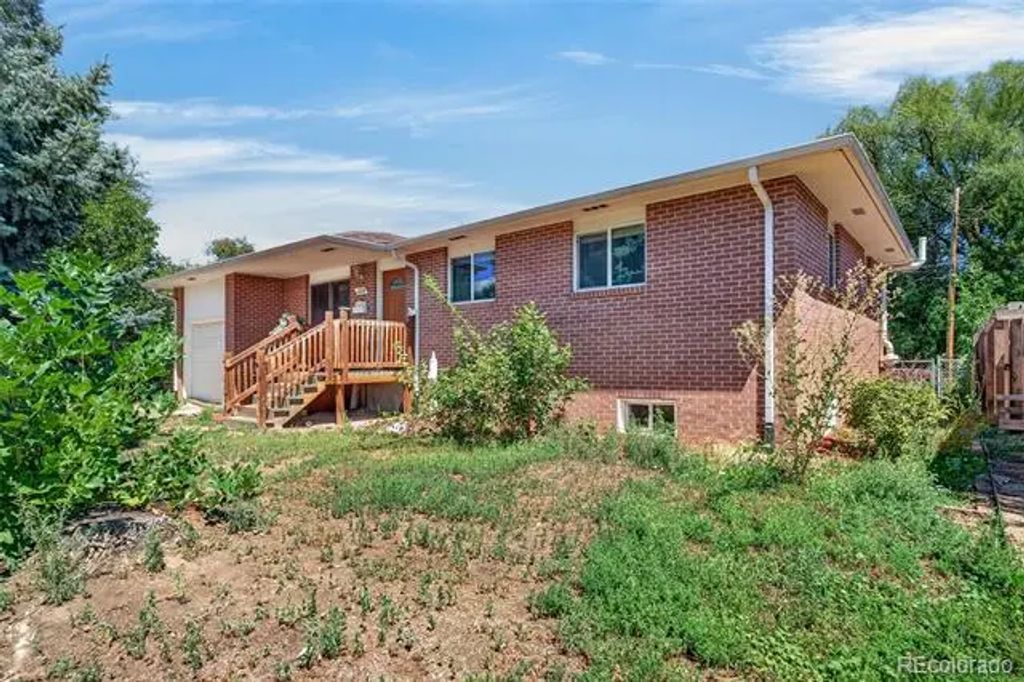 1830 Jewel Drive, Longmont