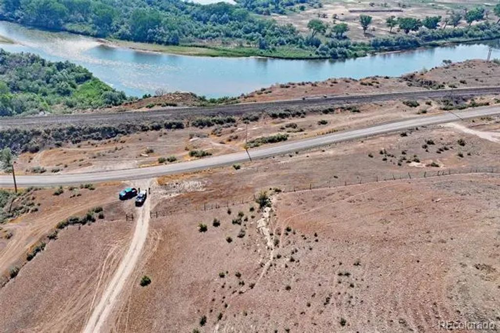 44 Road, De Beque