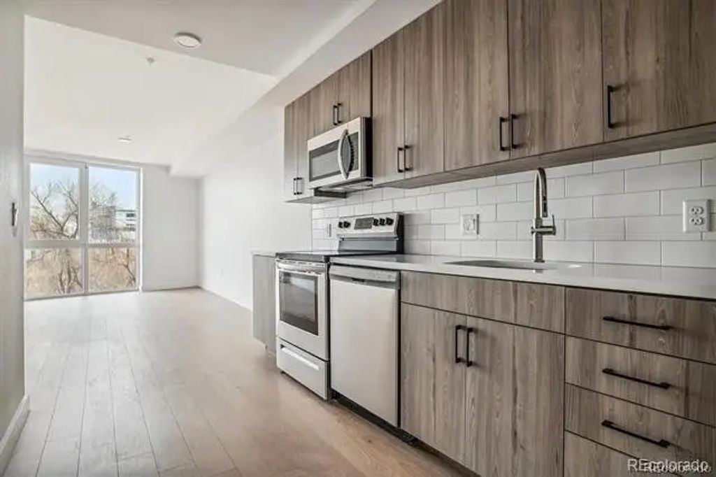 3575 Chestnut Place 303, Denver