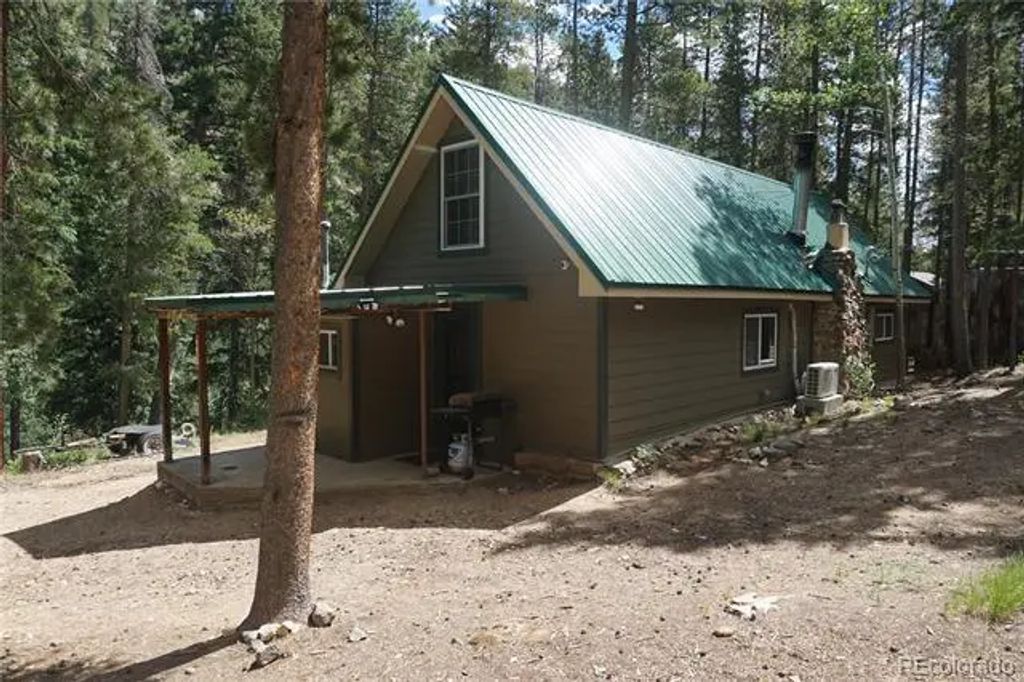 7823 County Road 43, Bailey