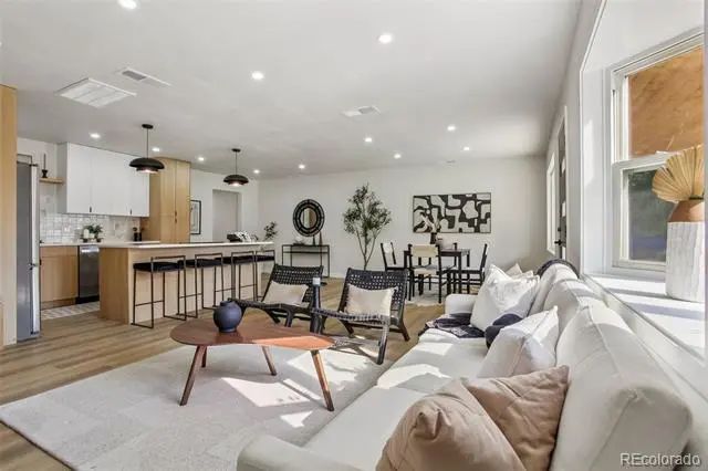 3273 S Elm Street, Denver