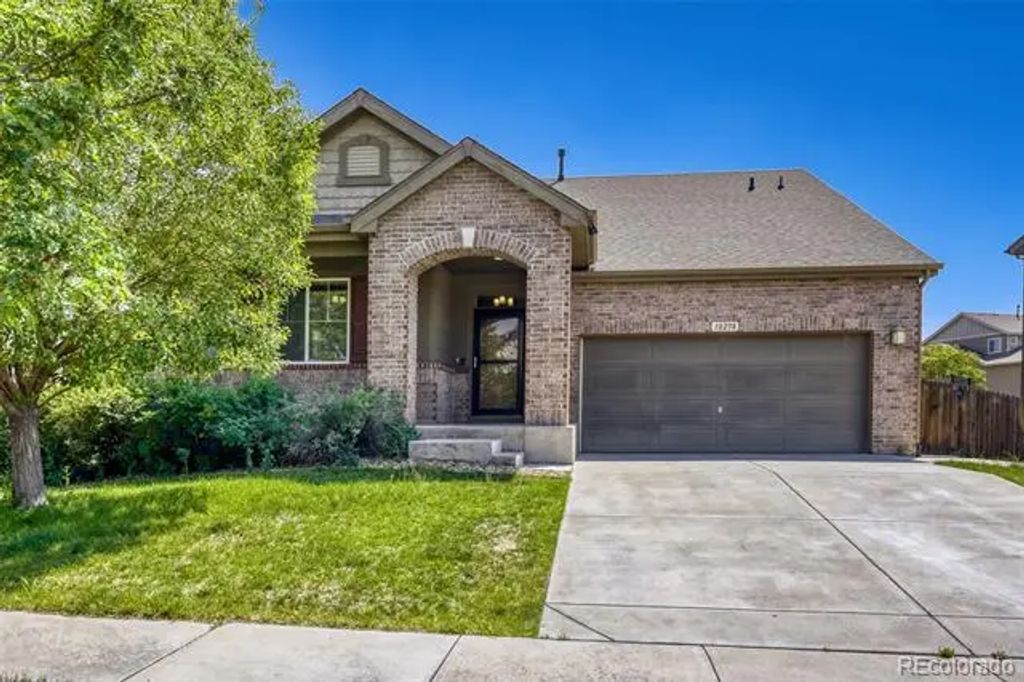 10298 Nucla Street, Commerce City