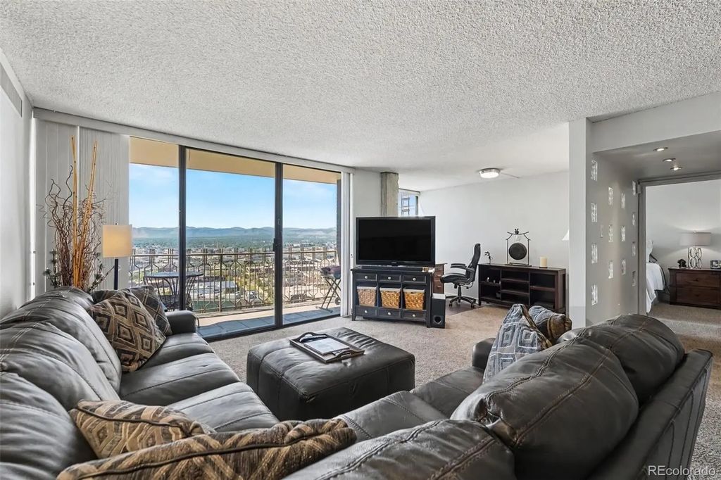 1020 15th Street 33a, Denver