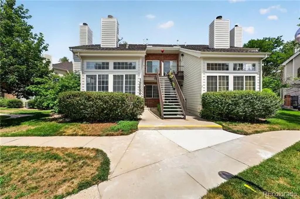 13884 E Lehigh Avenue A, Aurora