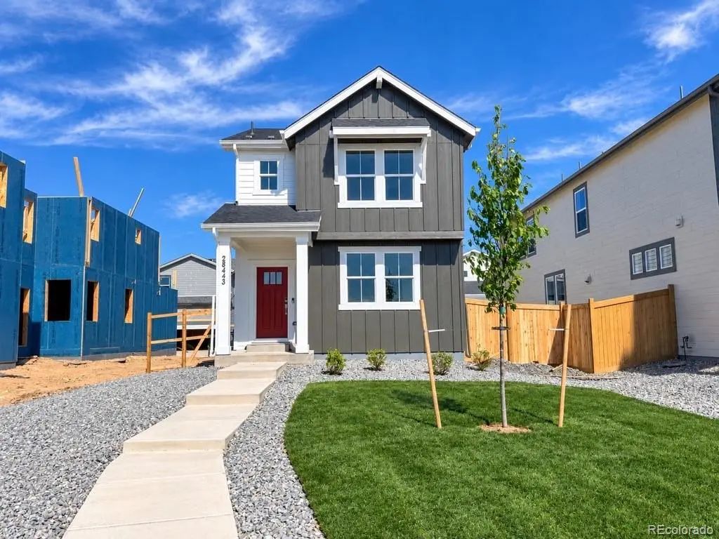 28443 E 3rd Avenue, Watkins