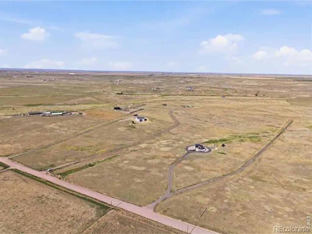 45680 Cr 15, Fort Collins
