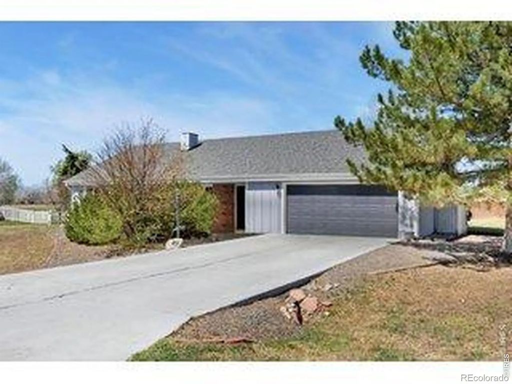 7859 Whitetail Circle, Wellington