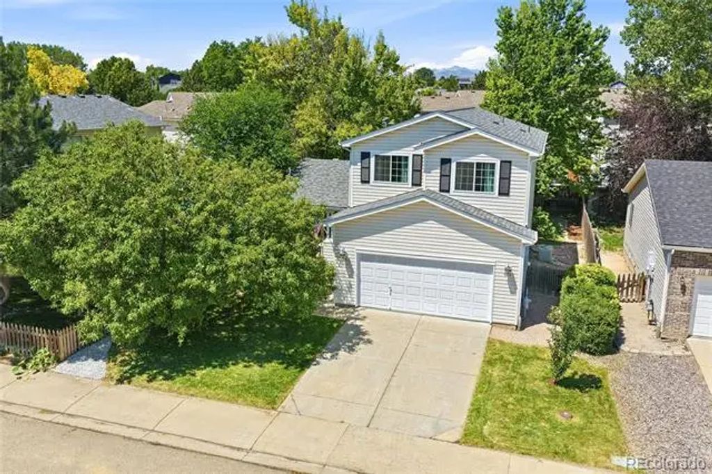 1213 Fremont Court, Longmont