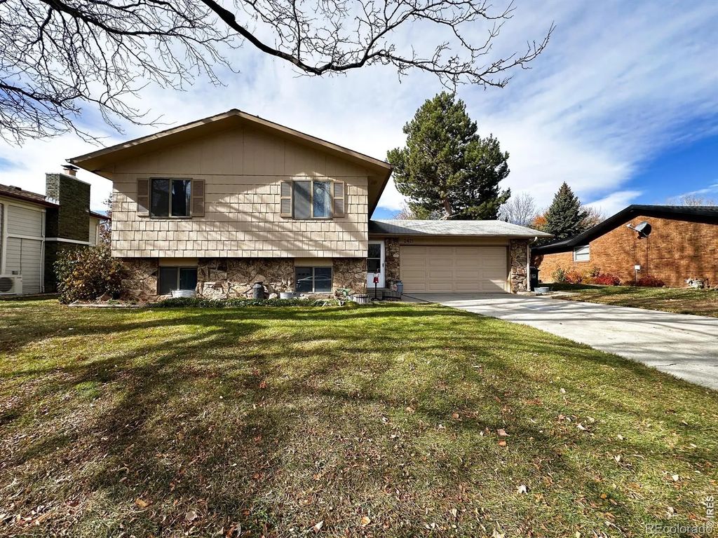 2421 Oleander Court, Loveland