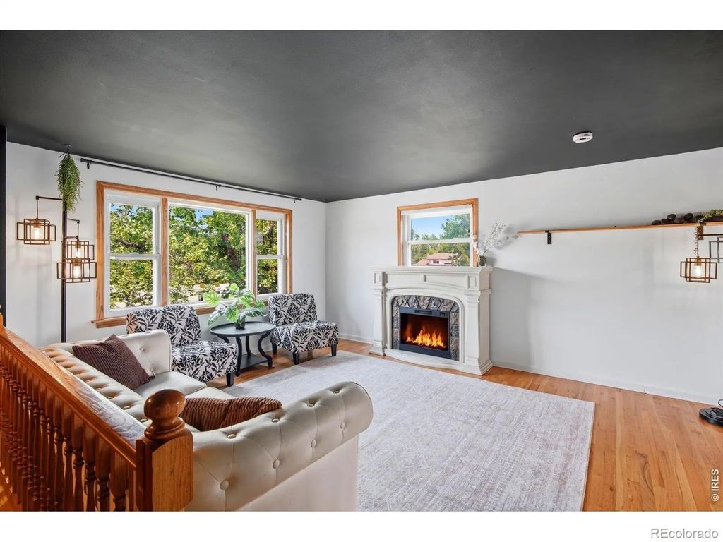 986 E 114th Place, Northglenn